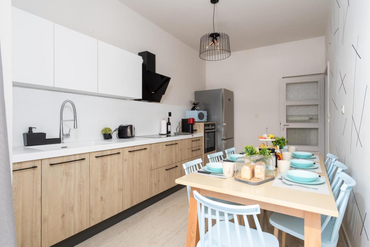 Nima1 4 Bedroom Apt Centraly Located In Rethimno Экстерьер фото